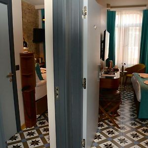 Aansluitende Kamer